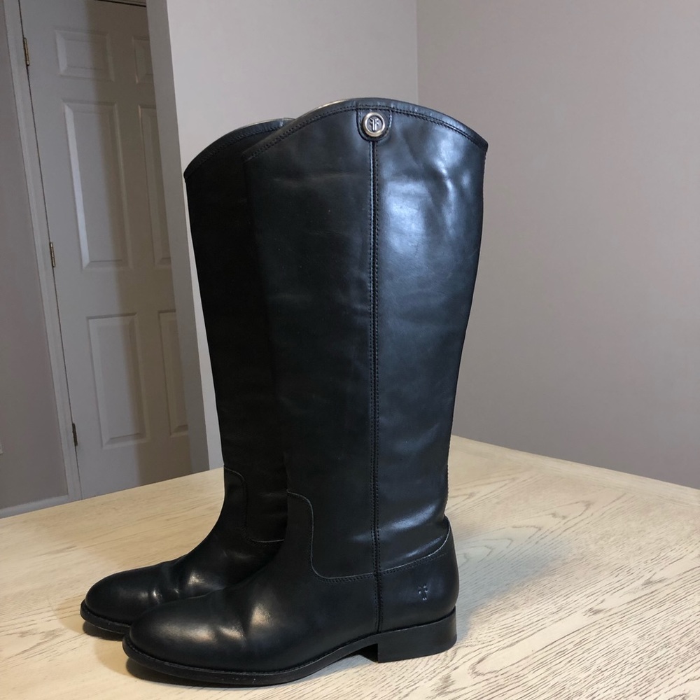 Frye Melissa Button 2 Boot - Picture 6 of 7